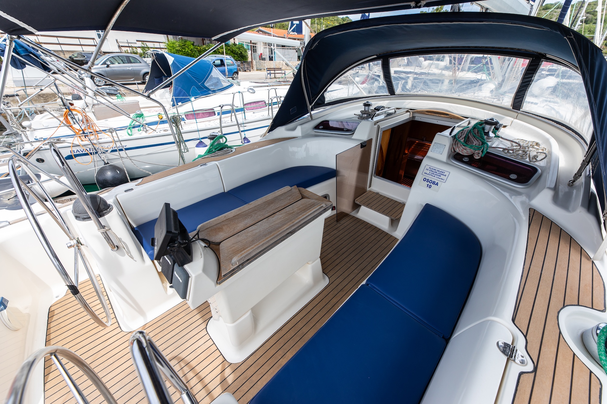 Bavaria 46 Cruiser — photo 9