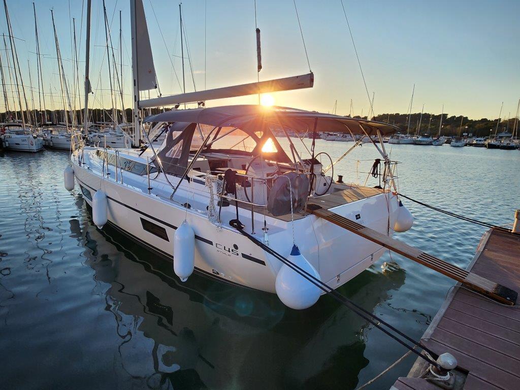 Bavaria C45 Style - 3 cab. — photo 1
