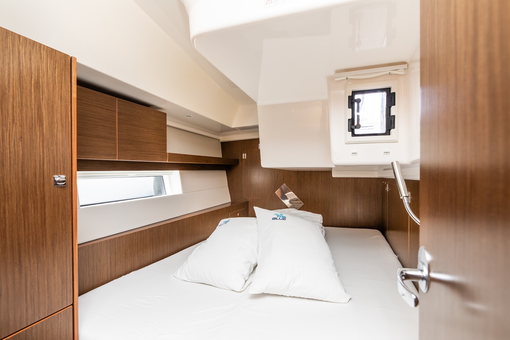 Bavaria C45 Style - 3 cab. — photo 21