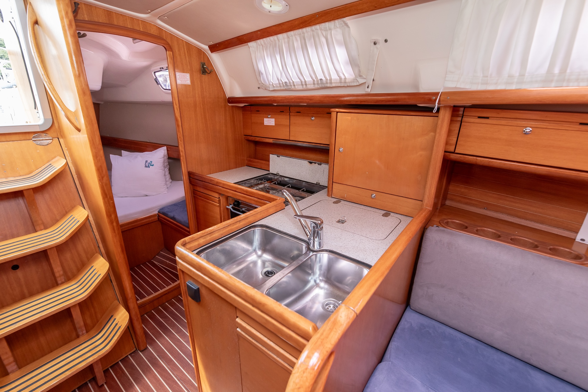 Bavaria 34 Cruiser - 2 cab. — photo 10