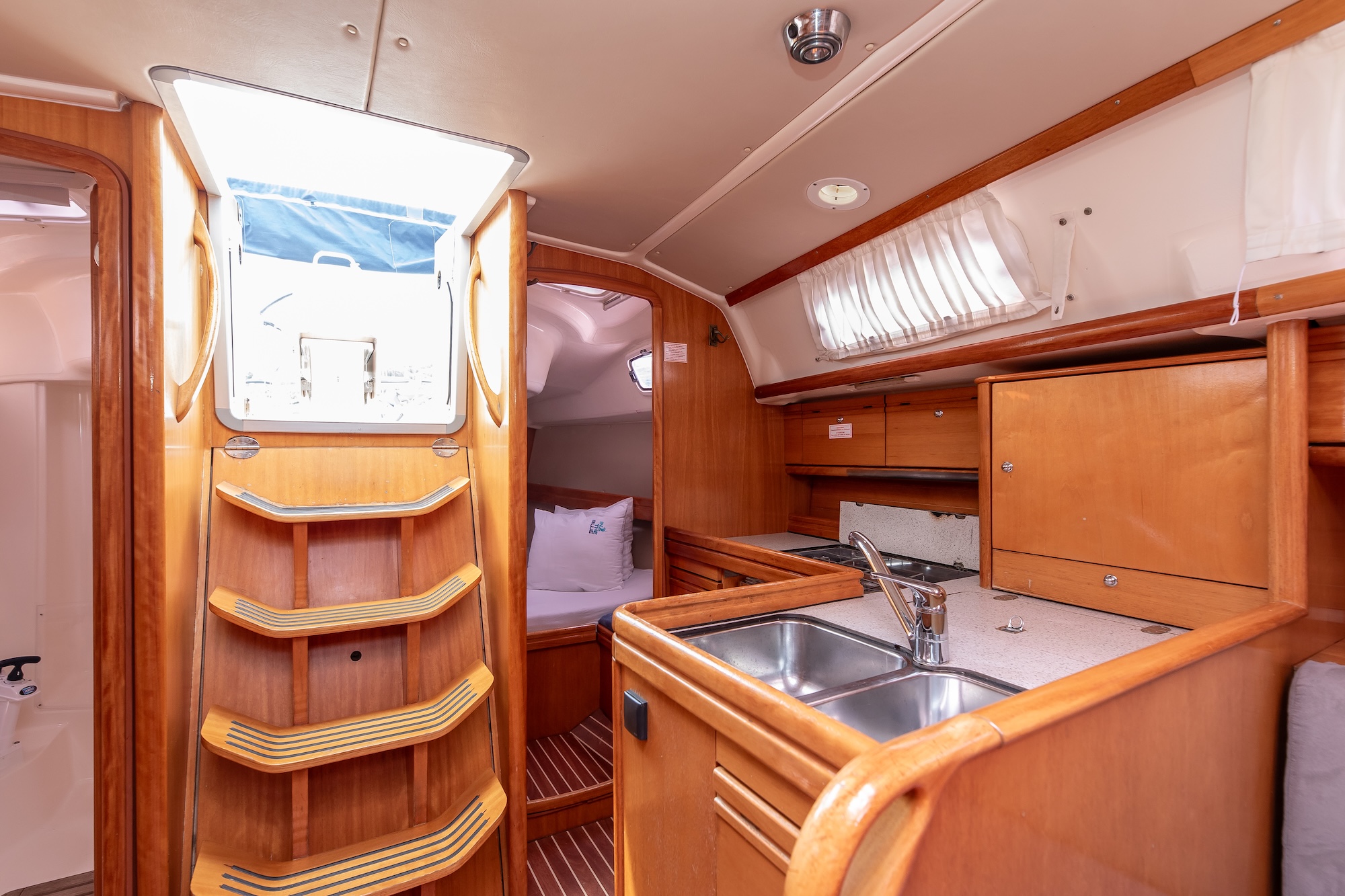 Bavaria 34 Cruiser - 2 cab. — photo 11