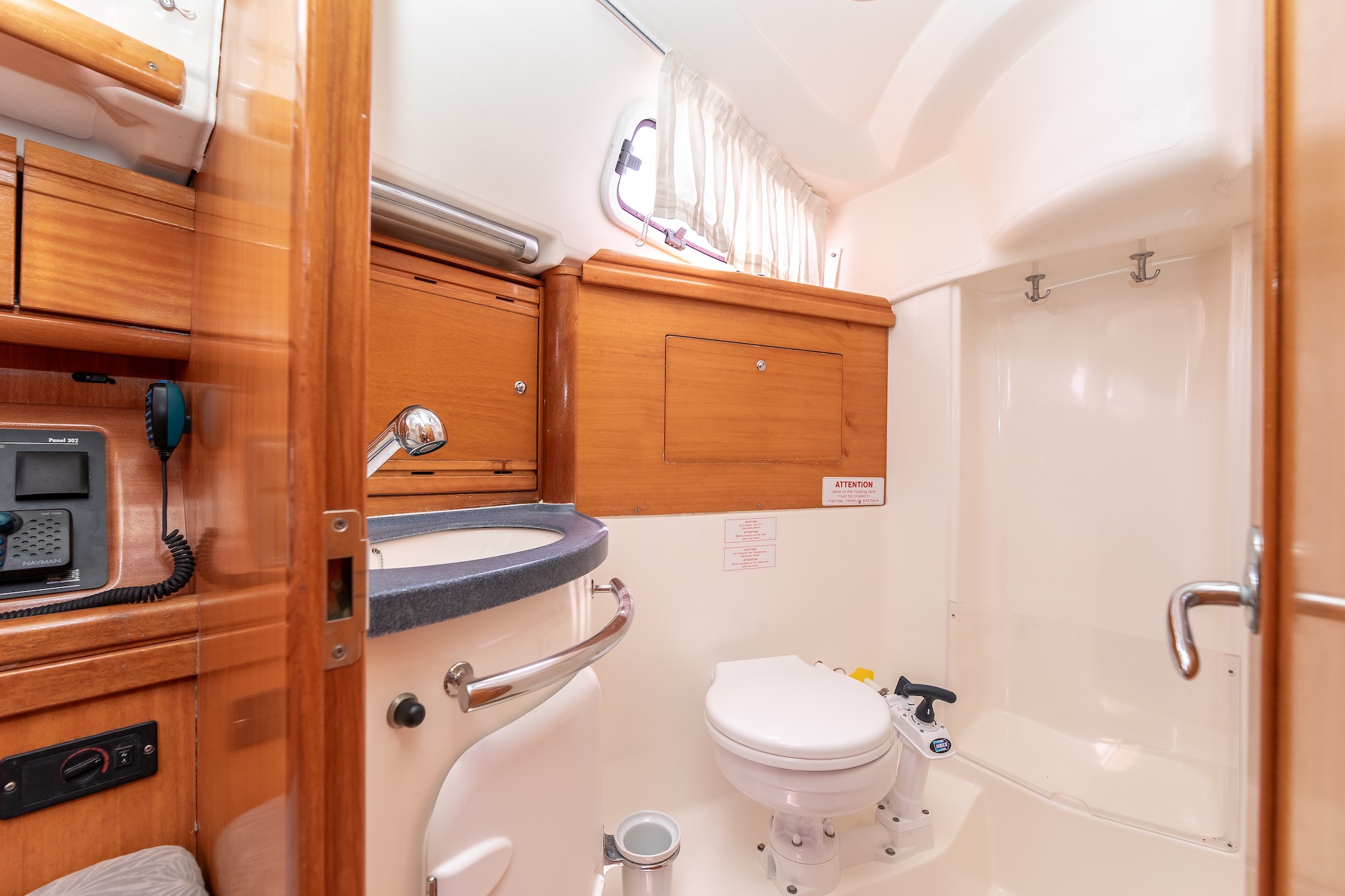 Bavaria 34 Cruiser - 2 cab. — photo 16