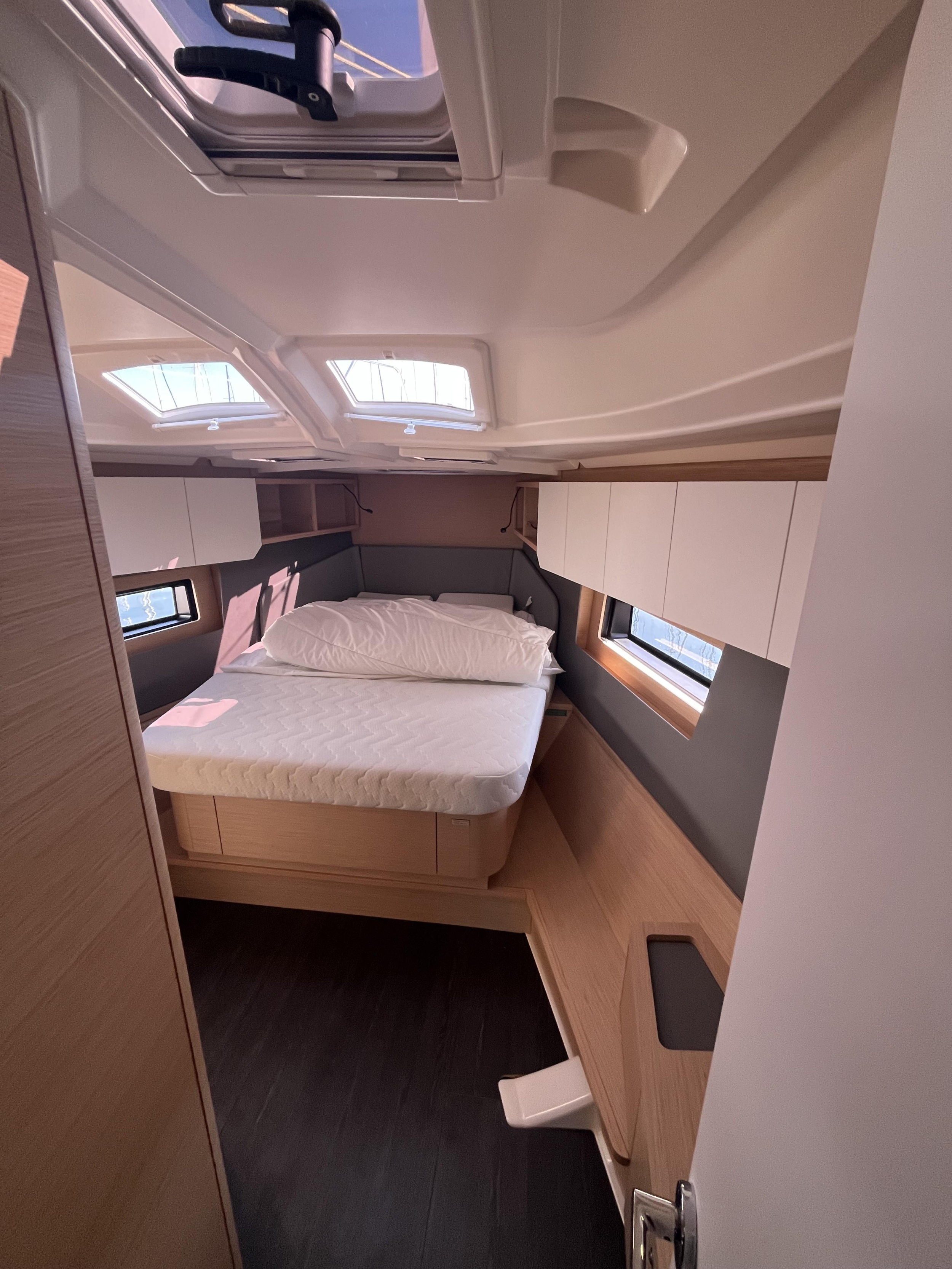 Dufour 41 - 3 cab. — photo 8