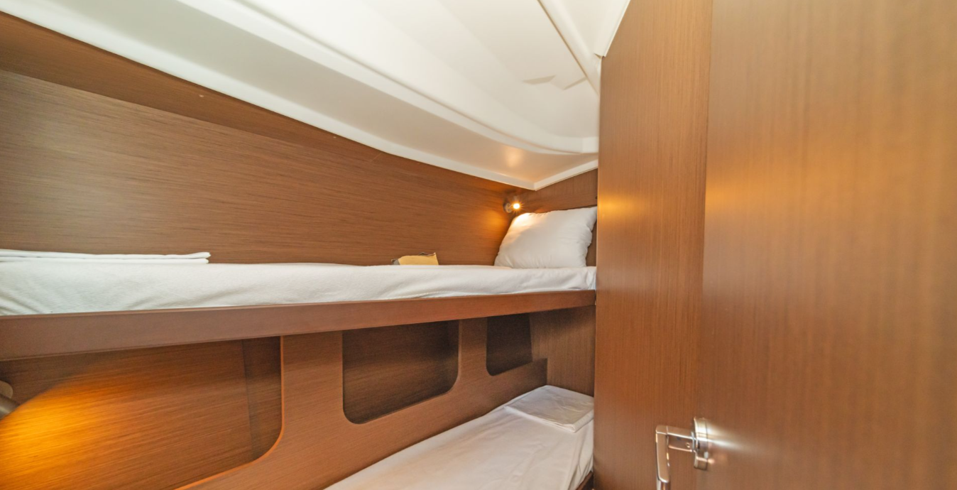 Oceanis 40.1 — photo 9