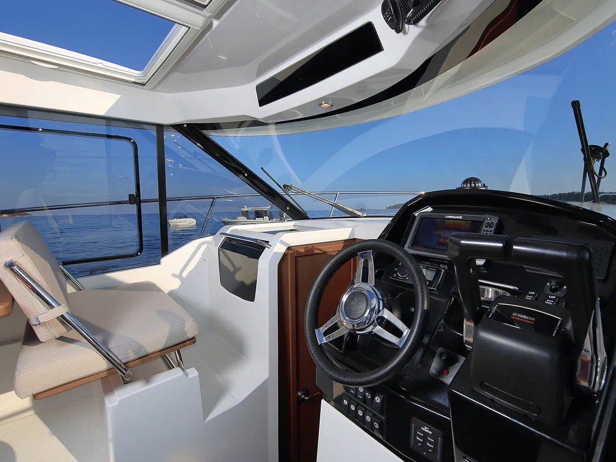 Merry Fisher 895 - 2 cab. — photo 4