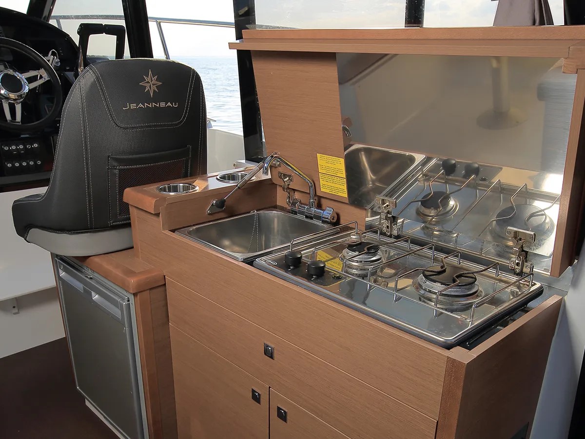 Merry Fisher 895 - 2 cab. — photo 6