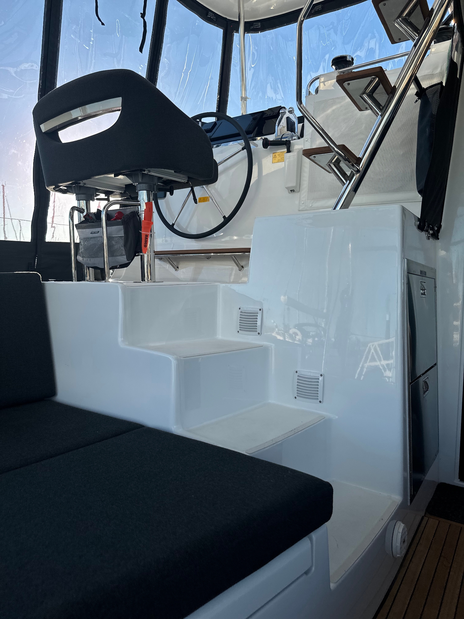 Lagoon 42 - 4 + 2 cab. — photo 9