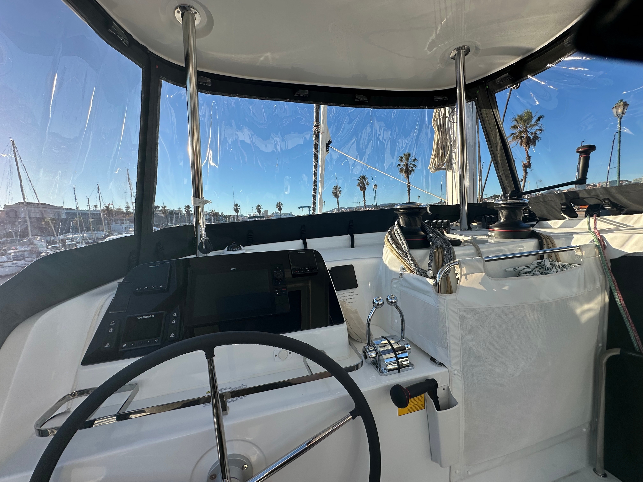 Lagoon 42 - 4 + 2 cab. — photo 10