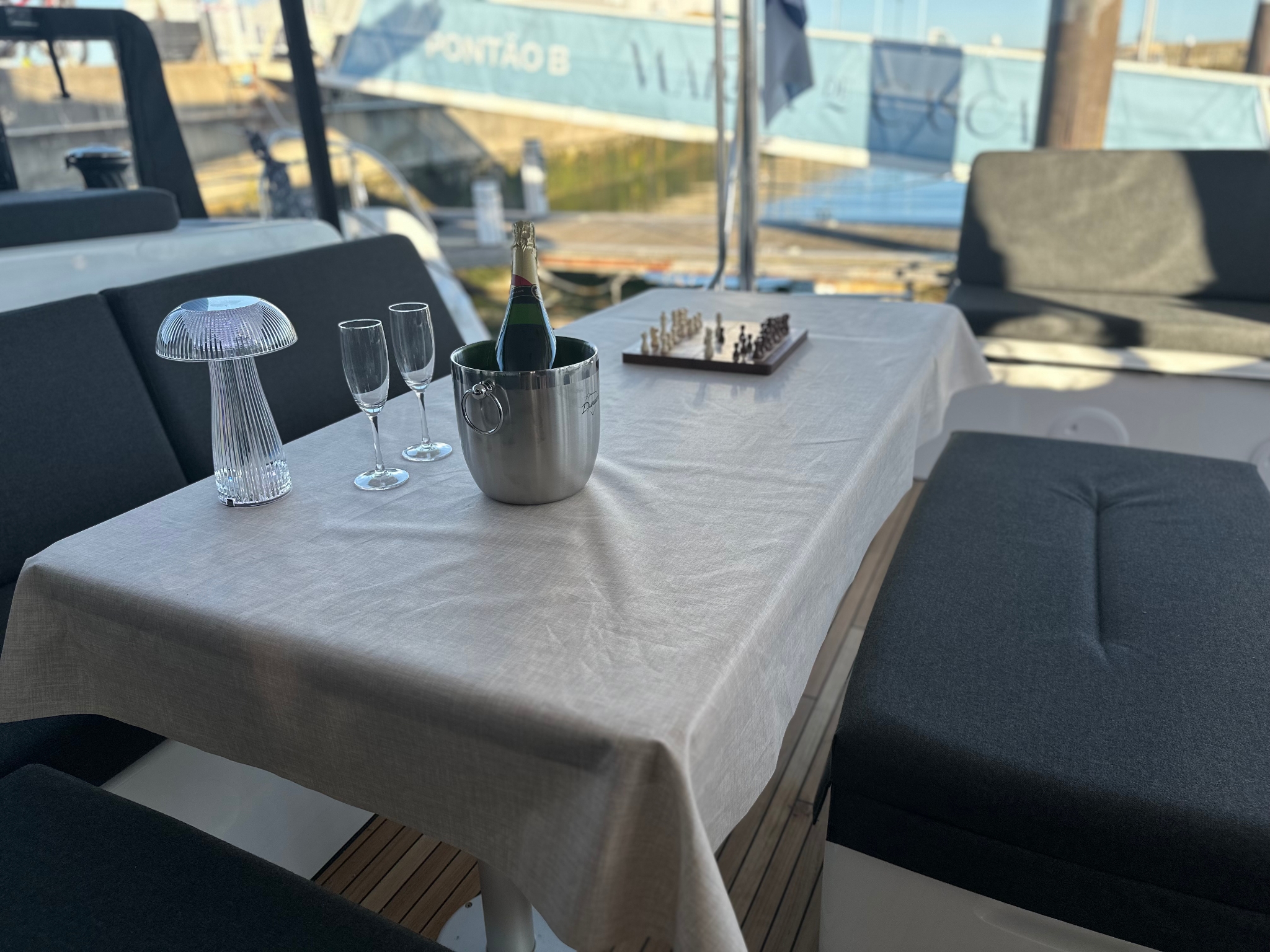 Lagoon 42 - 4 + 2 cab. — photo 12