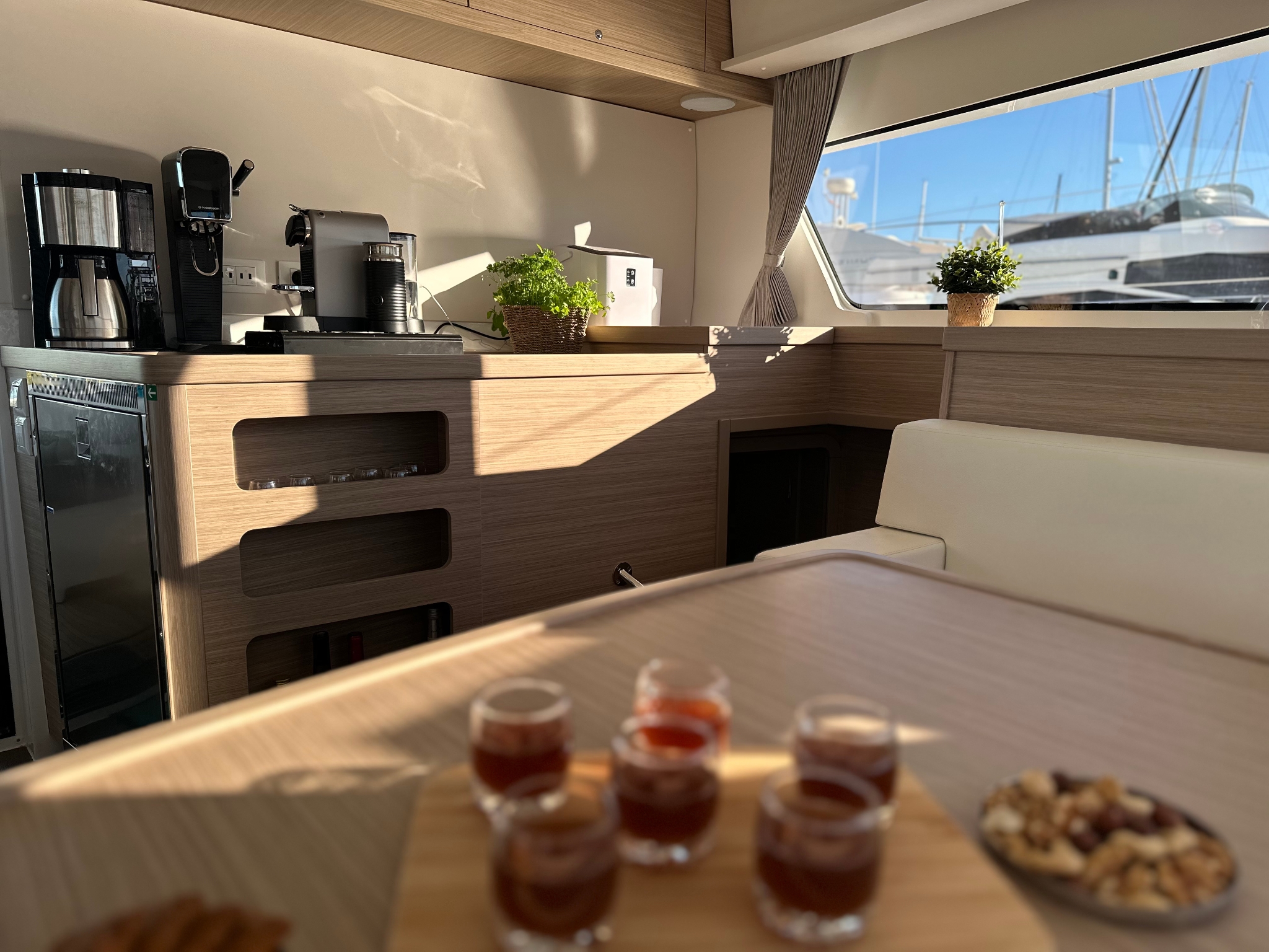 Lagoon 42 - 4 + 2 cab. — photo 16
