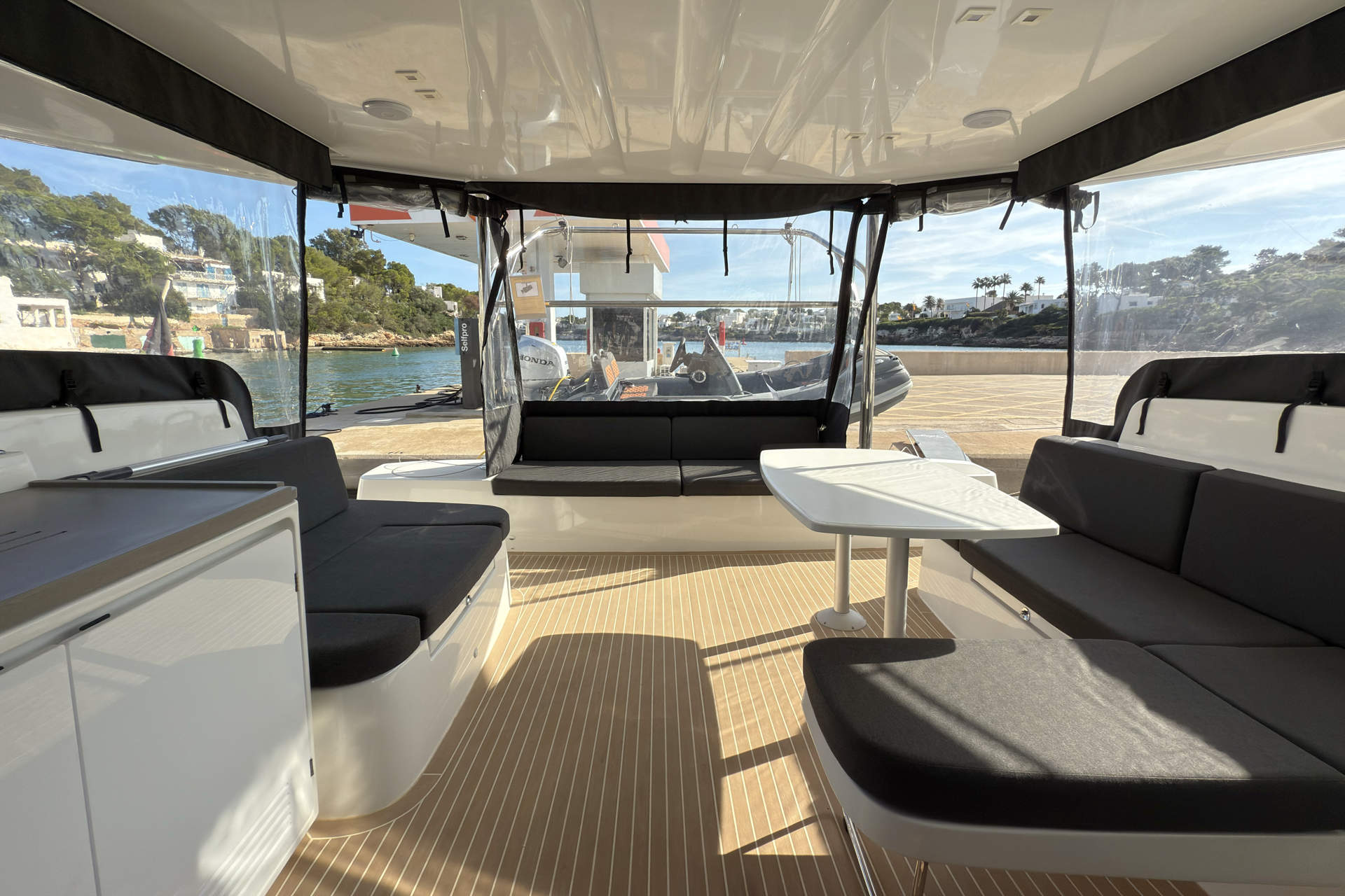 Lagoon 51 OW - 4 + 1 cab. — photo 14
