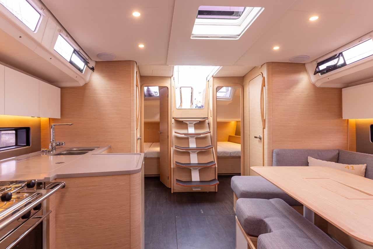 Dufour 41 - 3 cab. — photo 8