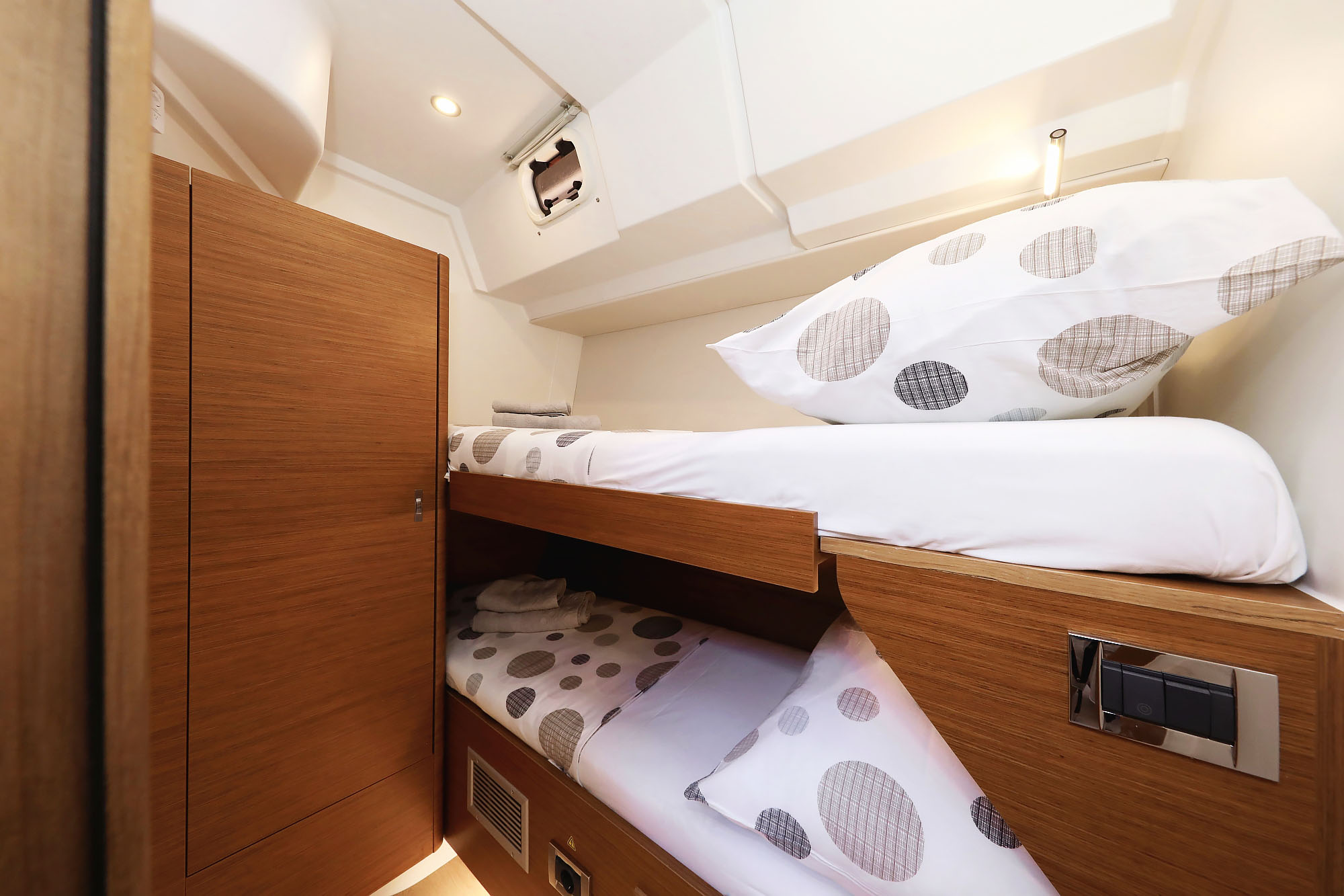 Hanse 590 — photo 34