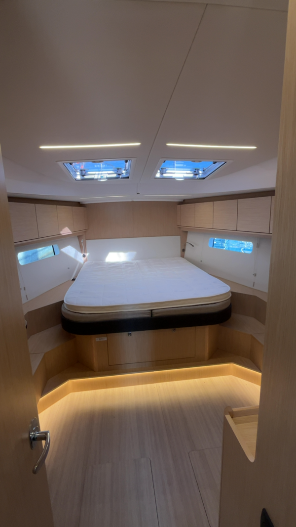 Bavaria C46 - 4 cab. — photo 4