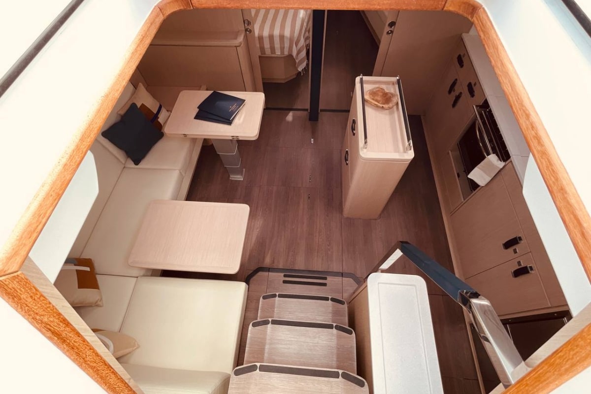 Jeanneau 55 - 3 + 1 cab. — photo 13