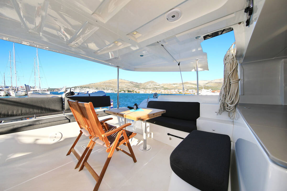 Lagoon 46 - 4 + 2 cab. — photo 6