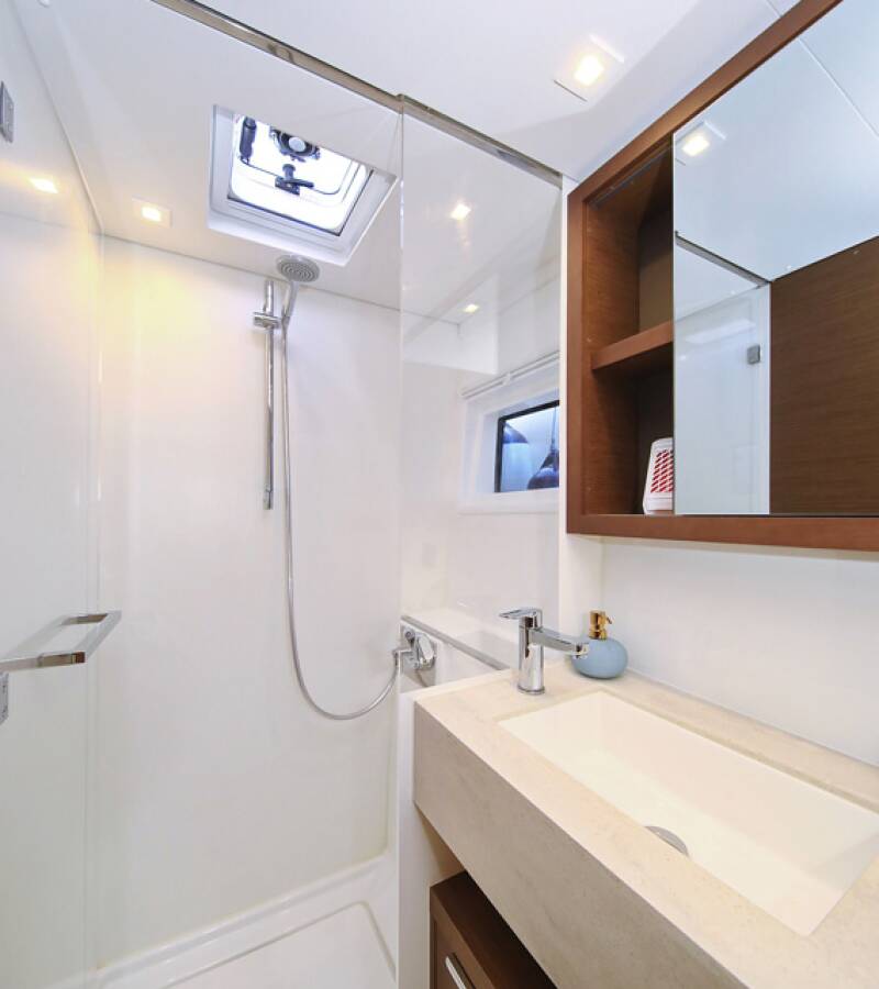Lagoon 46 - 4 + 2 cab. — photo 10
