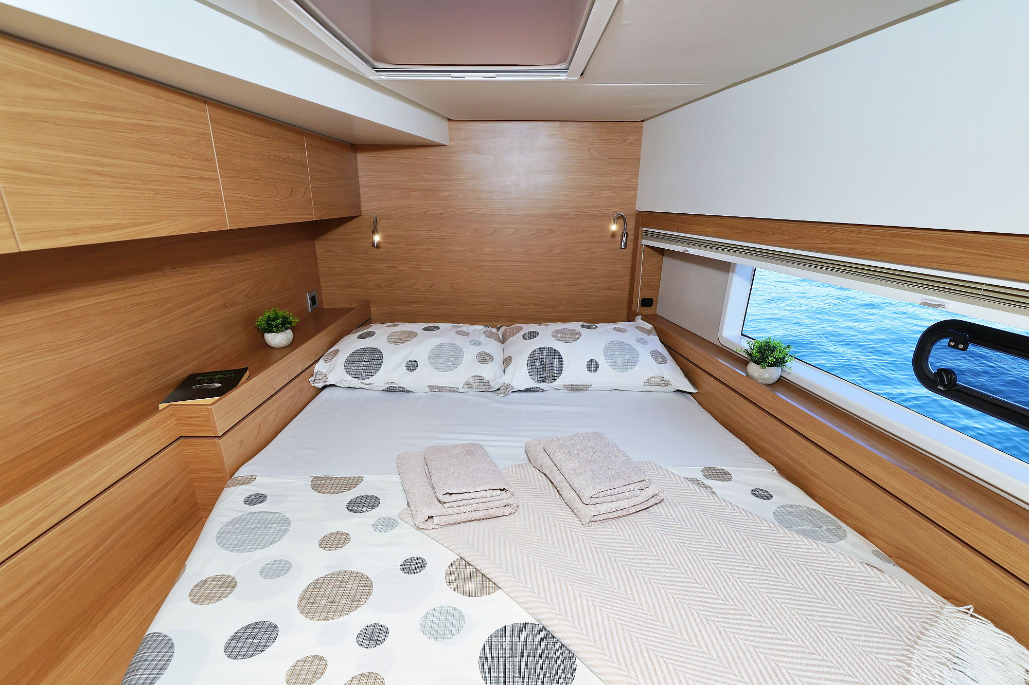 Bali 4.4 - 4 + 1 cab. — photo 38