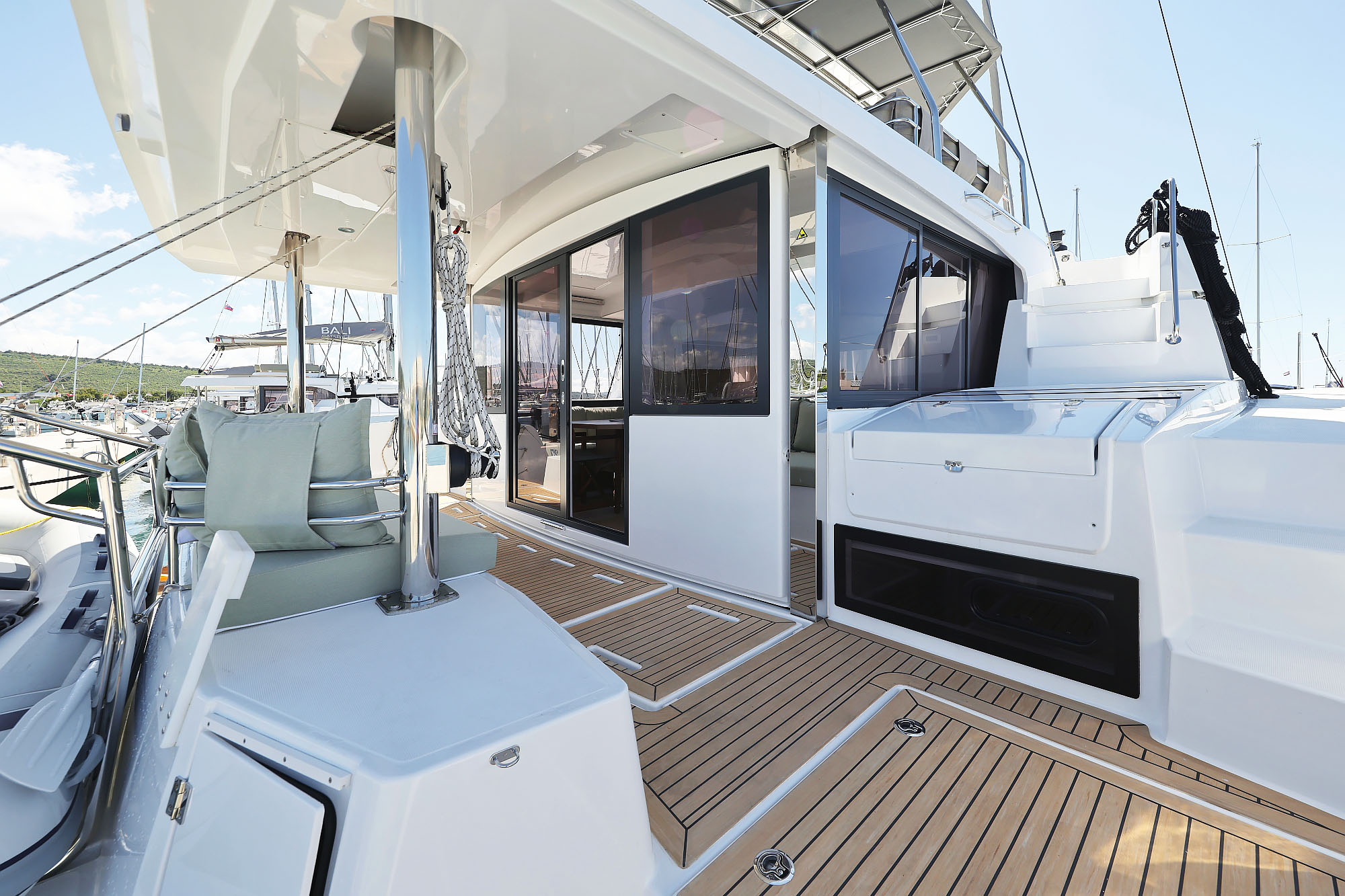 Bali 4.6 - 5 + 2 cab. — photo 4