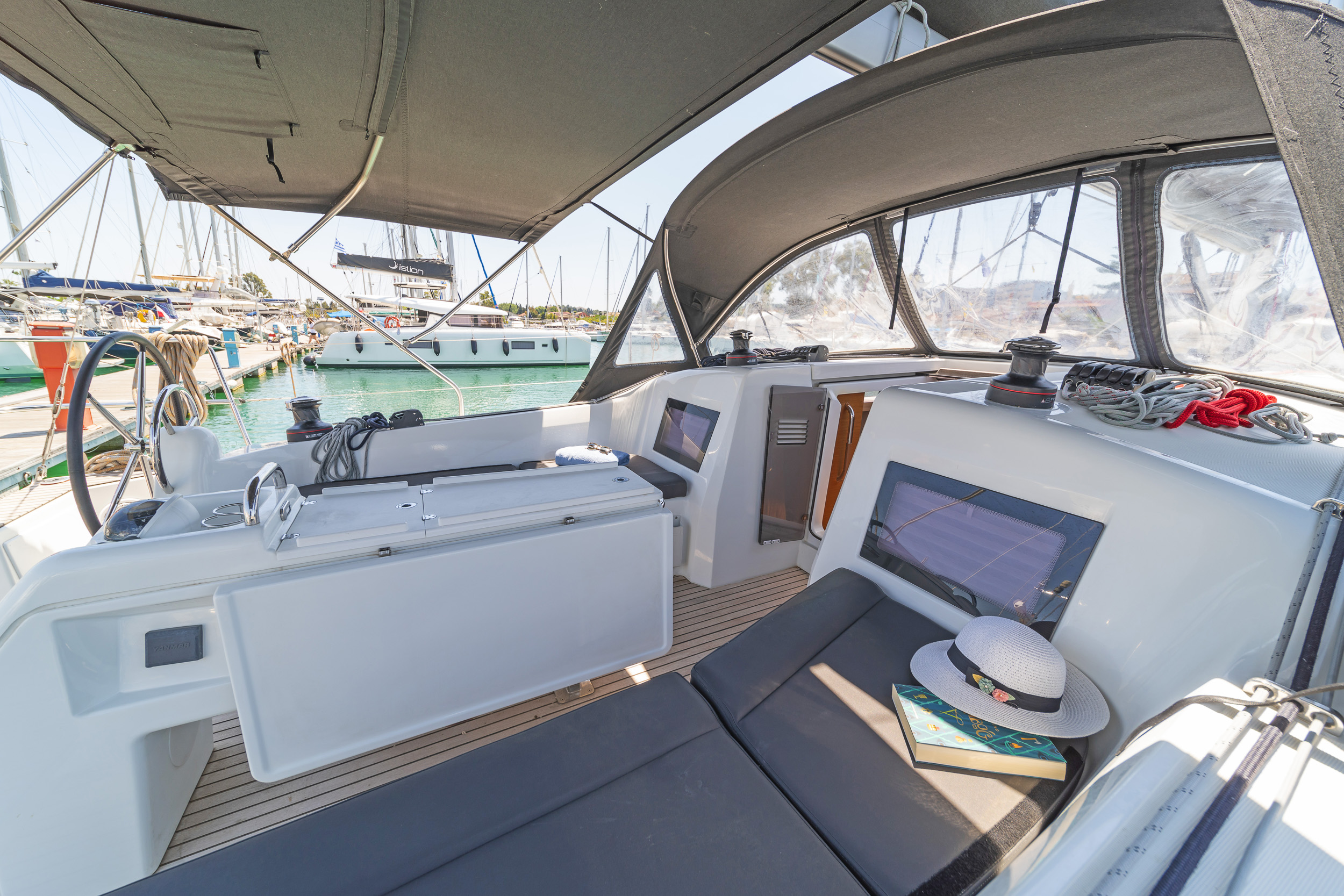 Sun Odyssey 410 - 3 cab. — photo 5