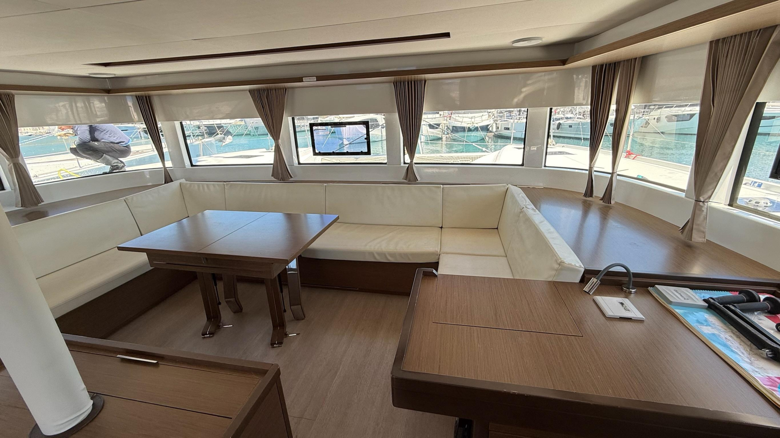 Lagoon 50 — photo 21