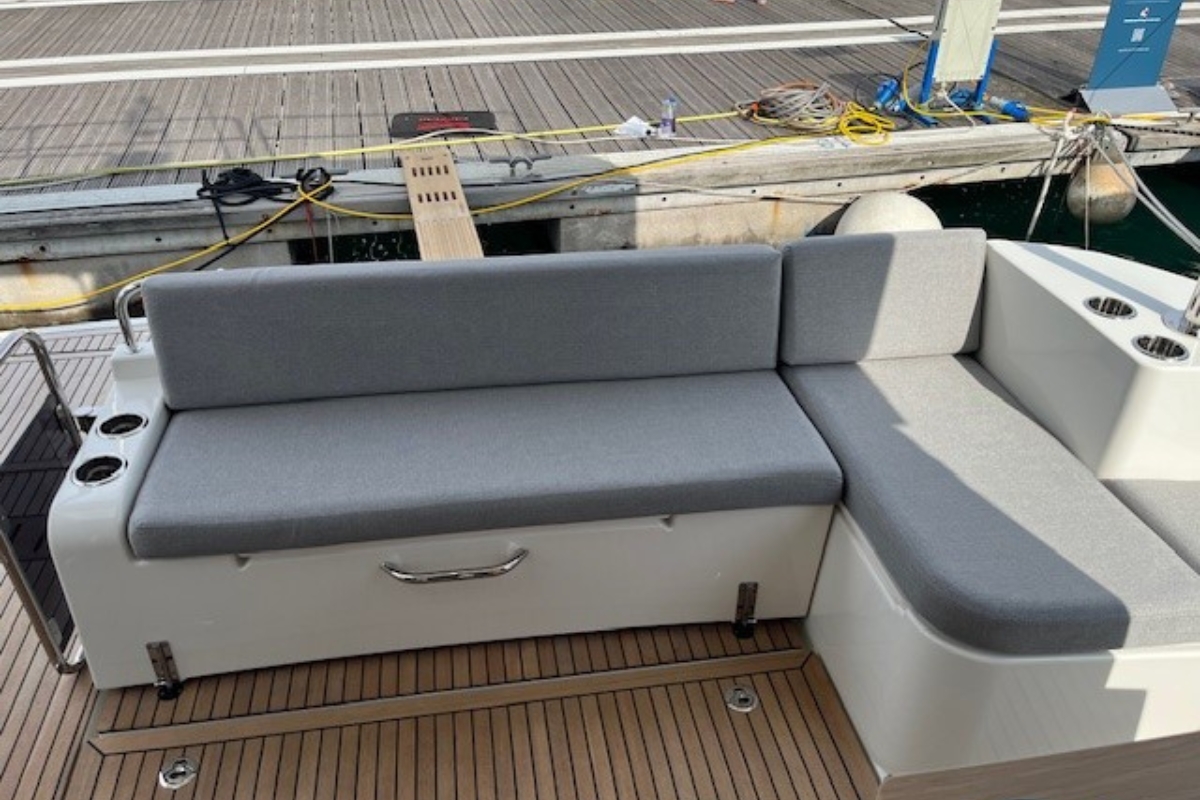 Swift Trawler 41 — photo 6