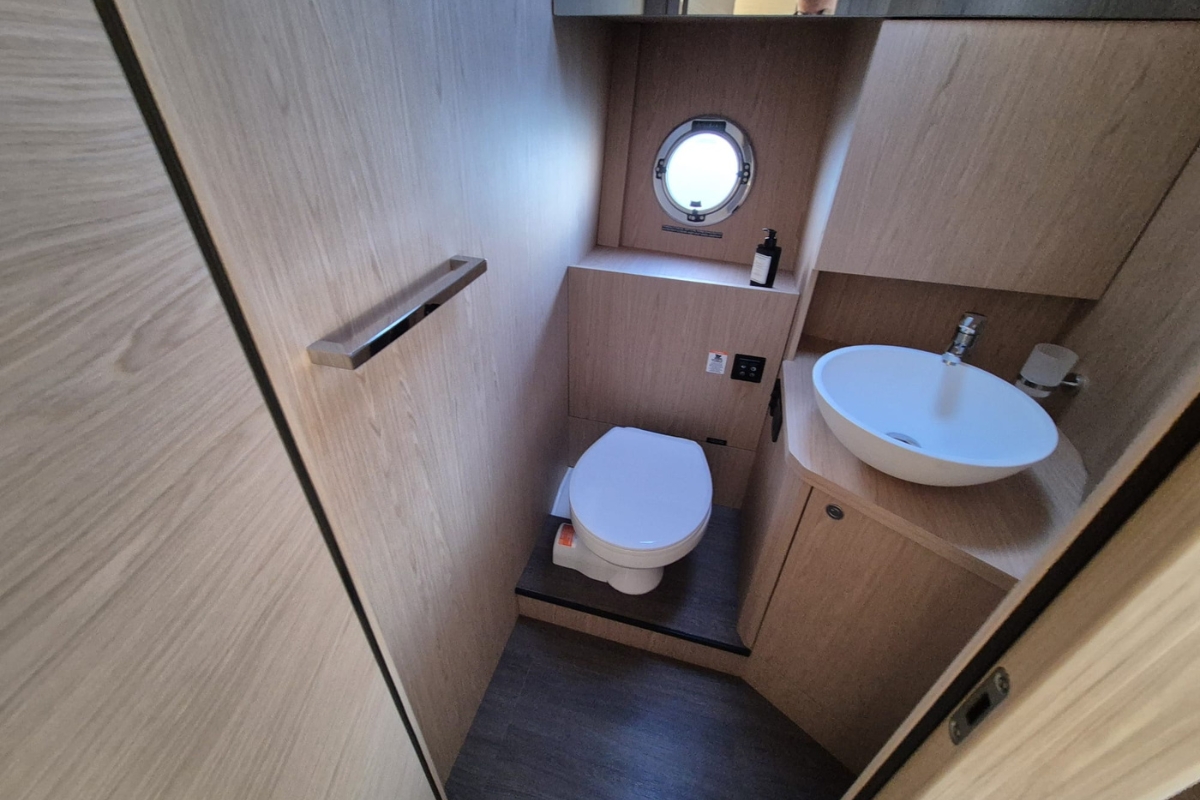 Swift Trawler 41 — photo 15