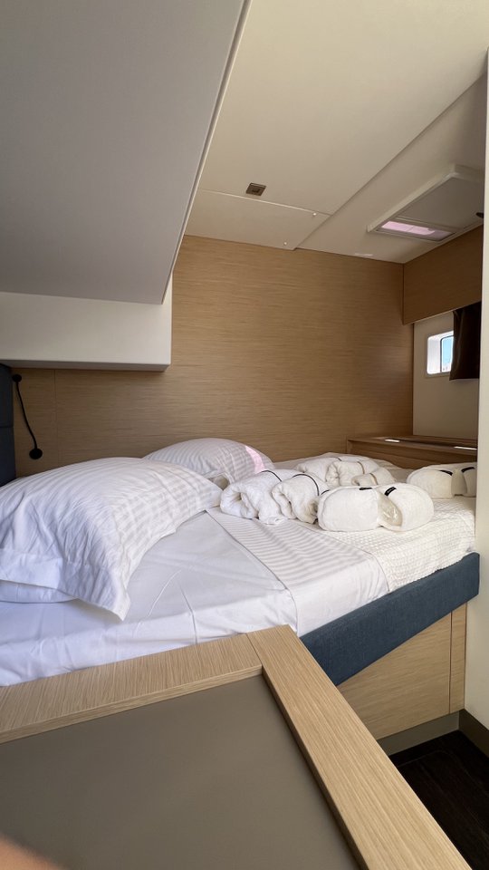 Fountaine Pajot Aura 51 — photo 22