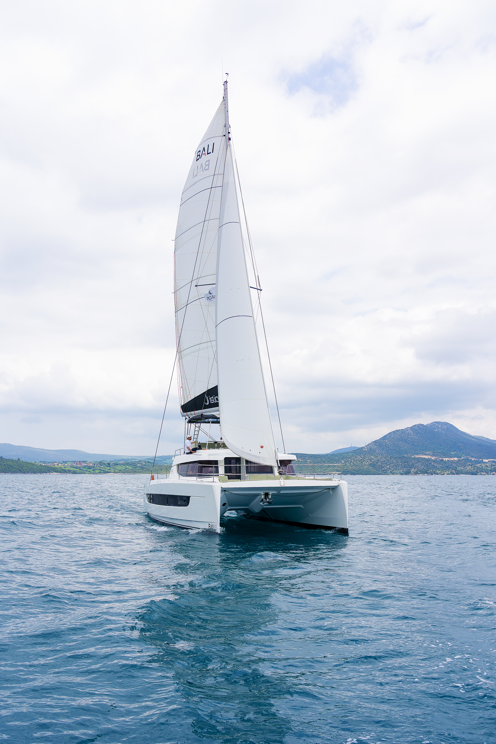Bali 4.6 - 5 + 1 cab. — photo 14