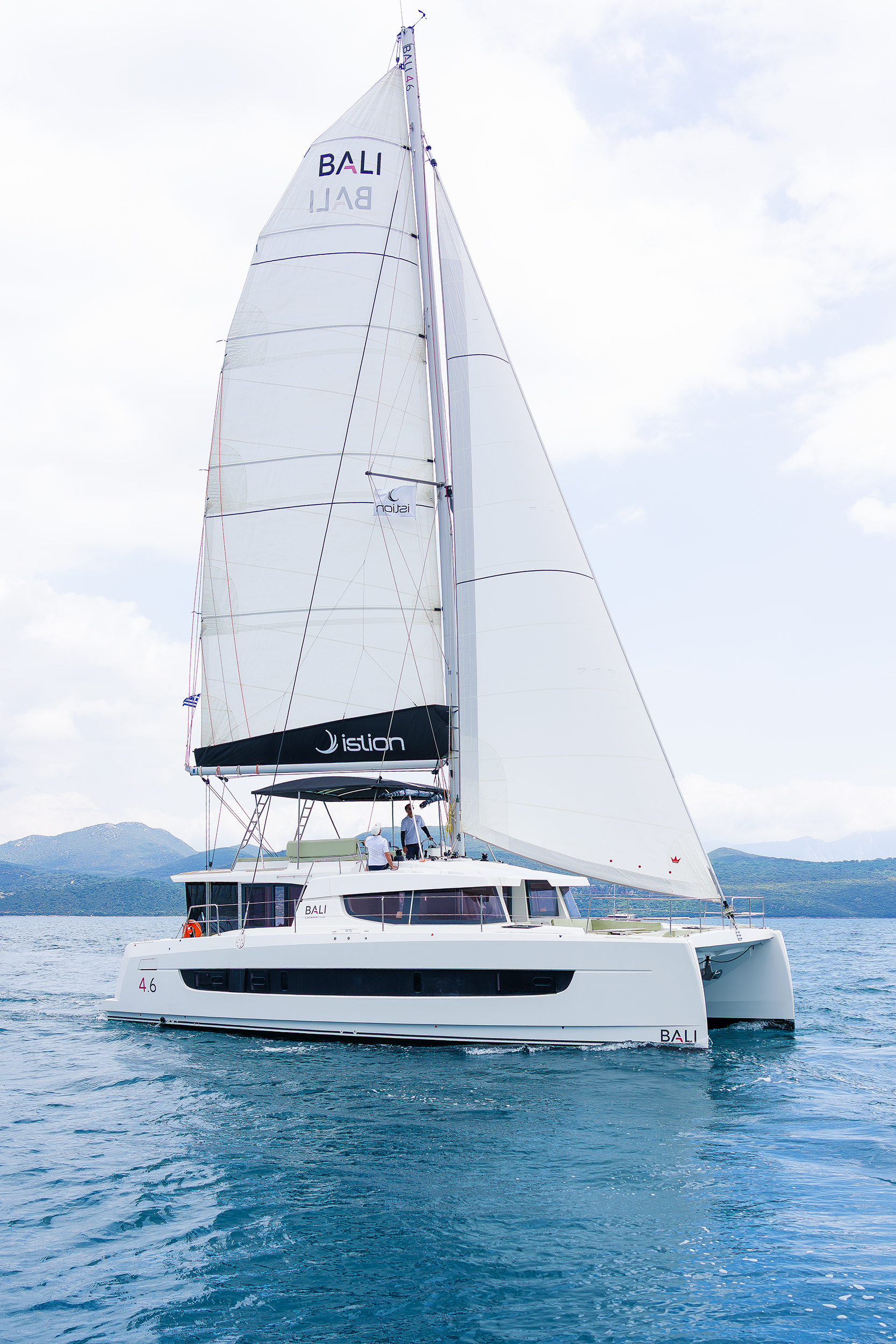Bali 4.6 - 5 + 1 cab. — photo 16