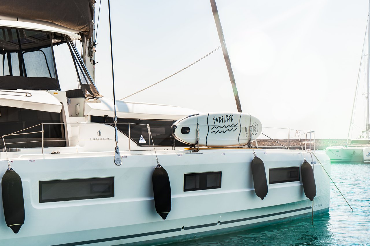 Lagoon 46 - 4 + 1 cab. — photo 4