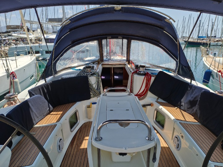 Sun Odyssey 45 — photo 3