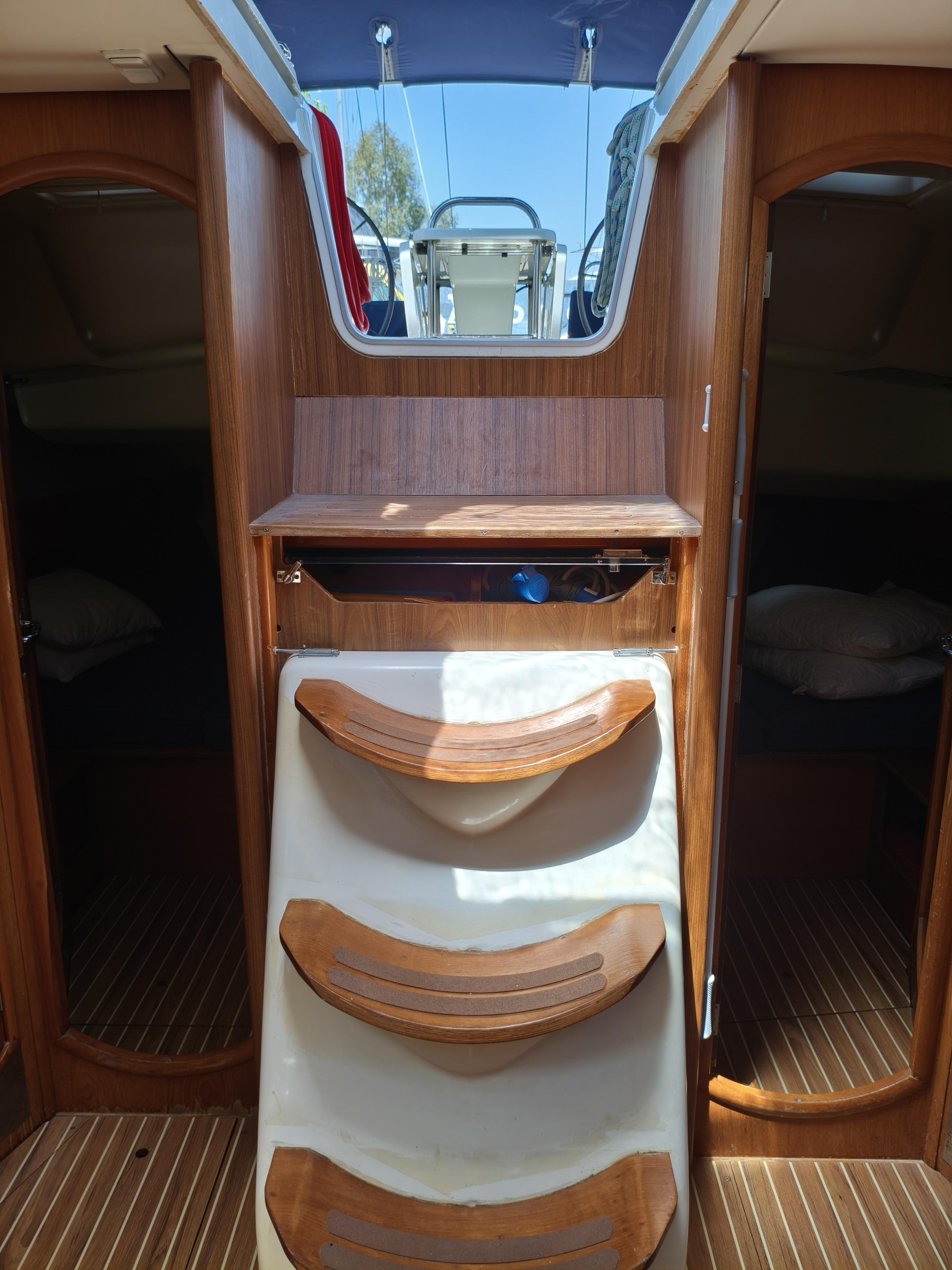 Sun Odyssey 45 — photo 9