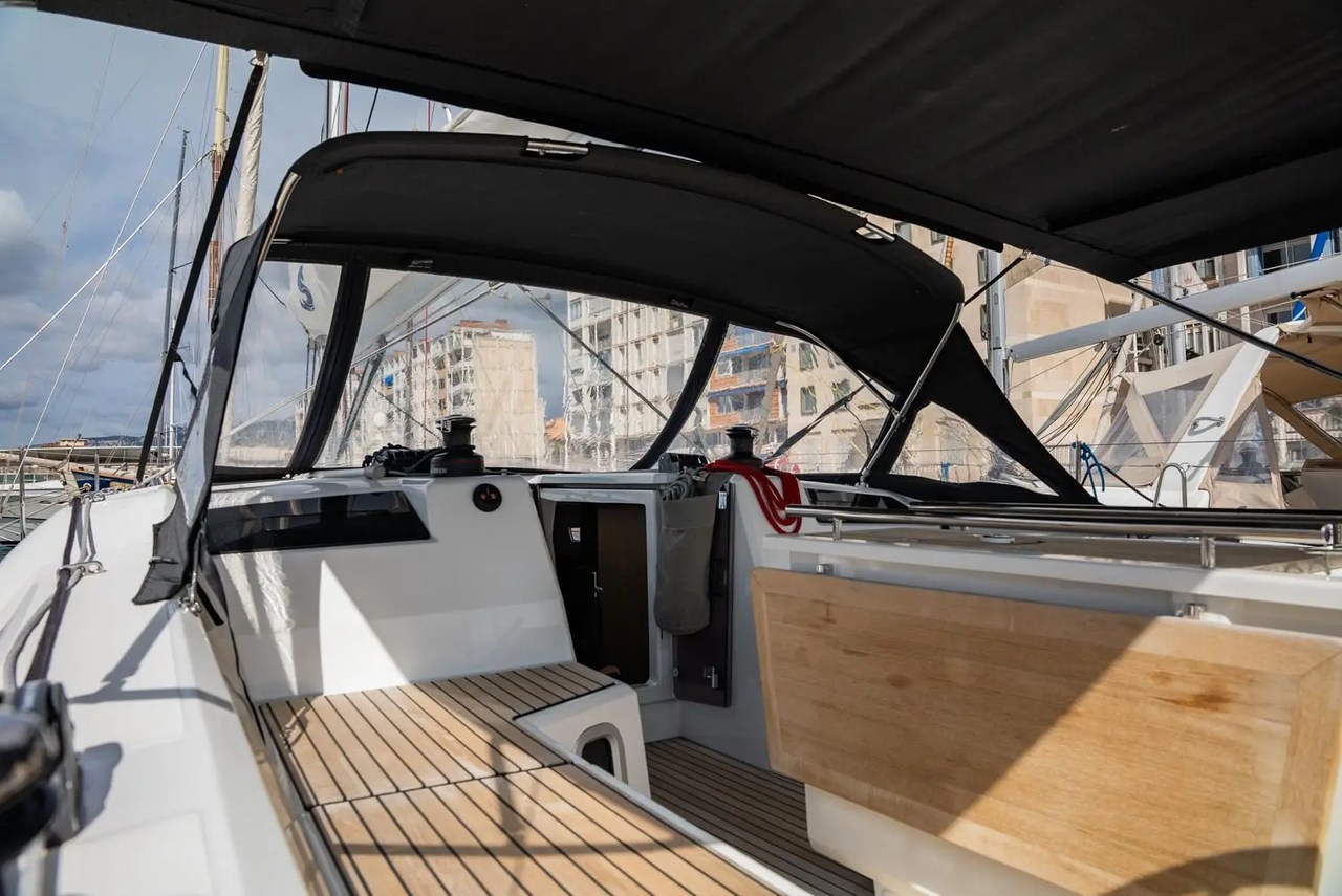 Oceanis 40.1 — photo 5