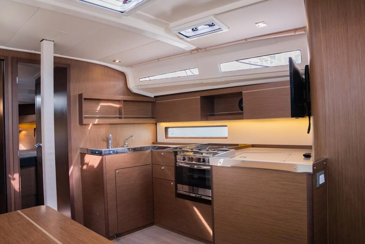 Oceanis 40.1 — photo 8
