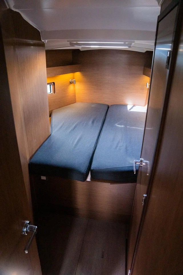 Oceanis 40.1 — photo 11