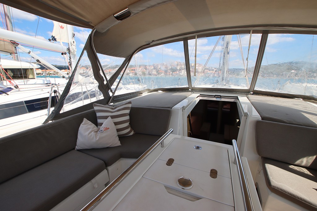 Oceanis 46.1 — photo 9