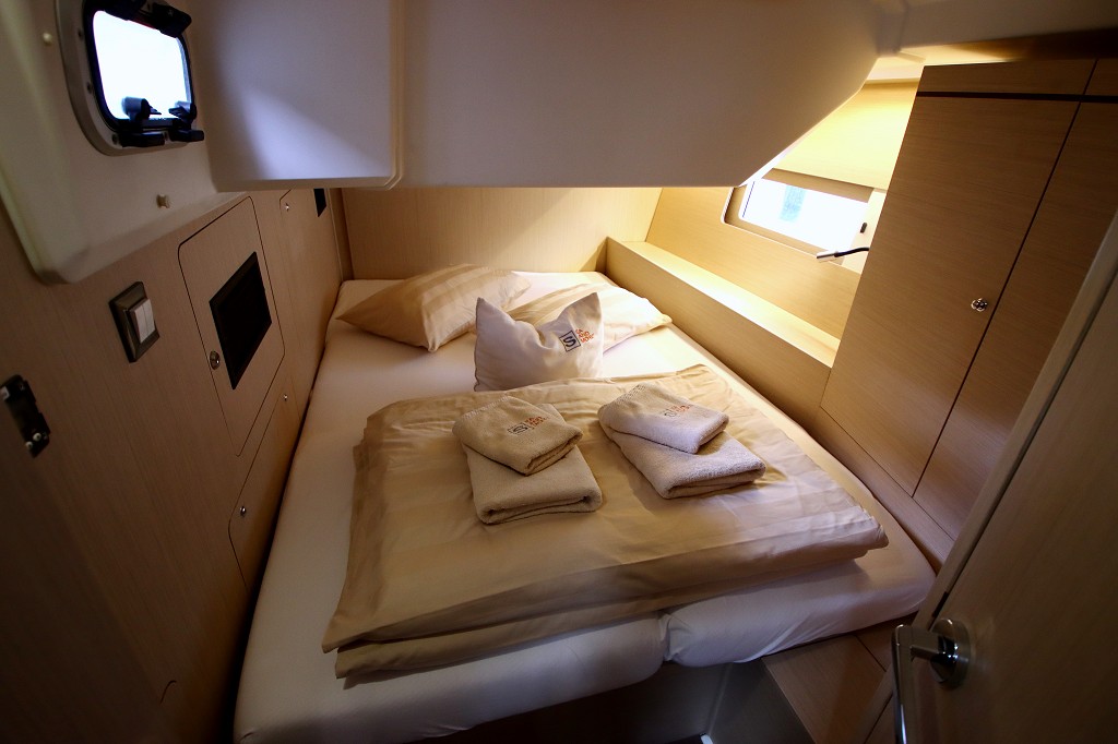 Oceanis 46.1 — photo 29