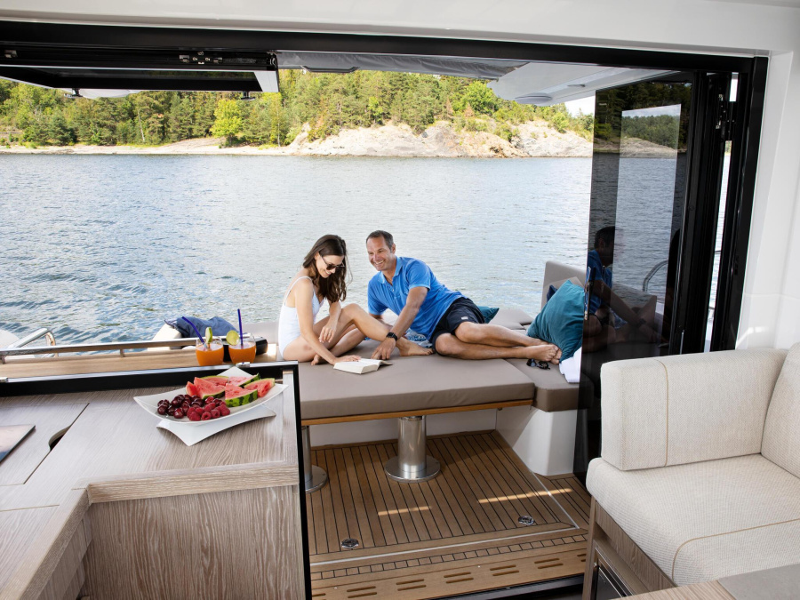 Sealine C390 — photo 9