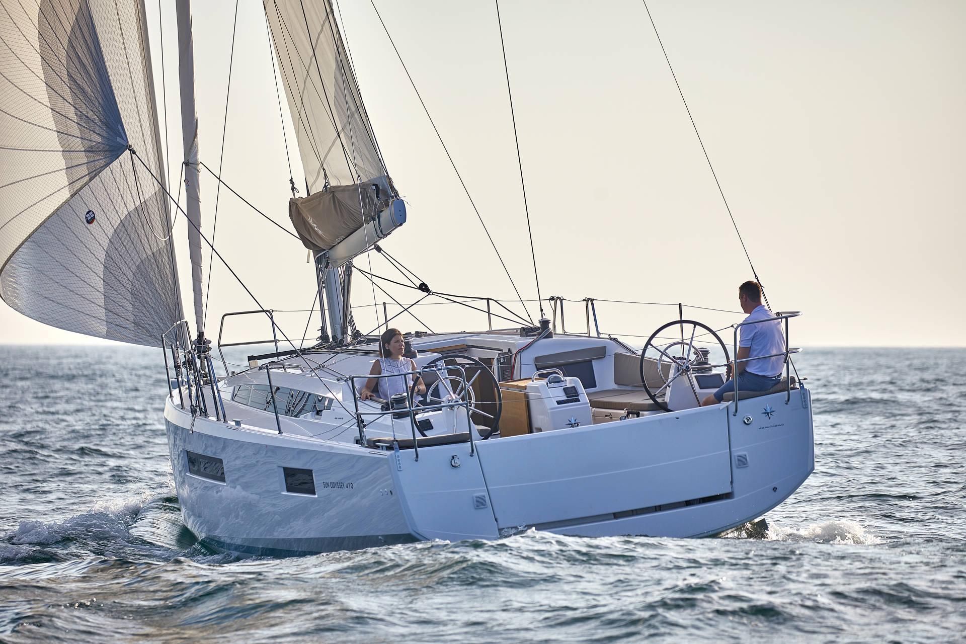 Sun Odyssey 410 - 3 cab. — photo 3