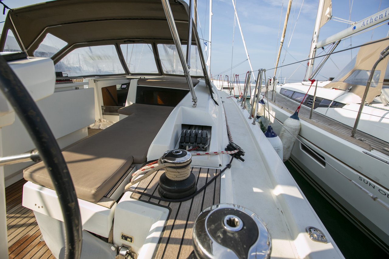 Oceanis 46.1 — photo 8