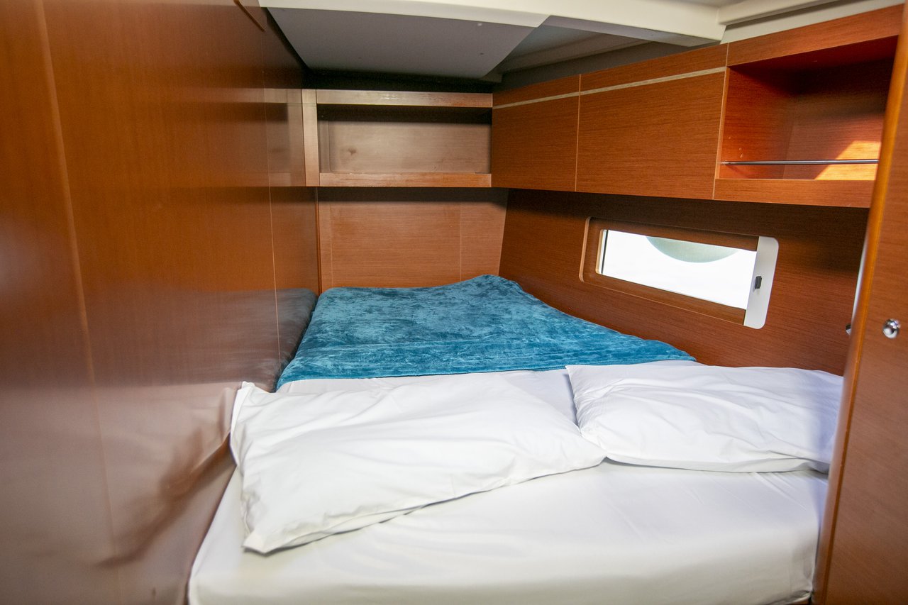 Oceanis 46.1 — photo 12