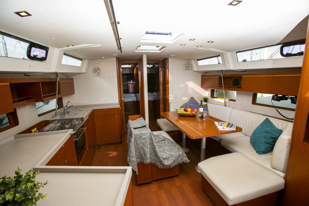 Oceanis 46.1 — photo 14