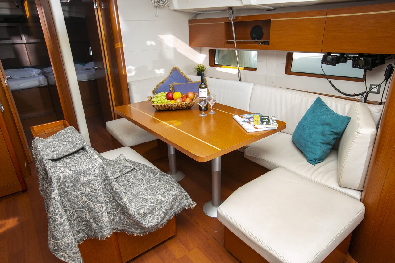 Oceanis 46.1 — photo 16