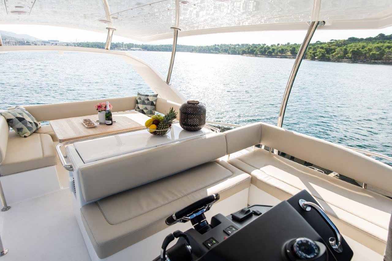 Aquila 44 — photo 17