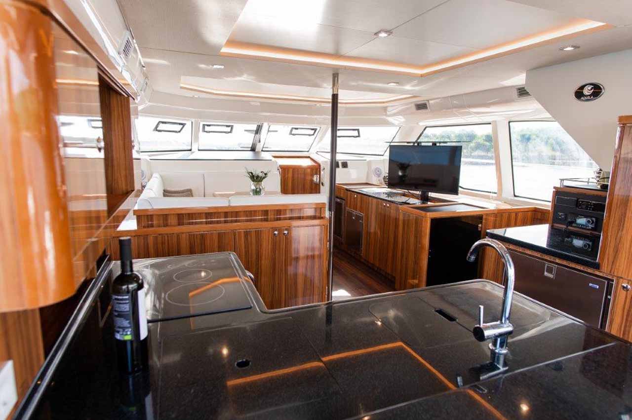 Aquila 44 — photo 19