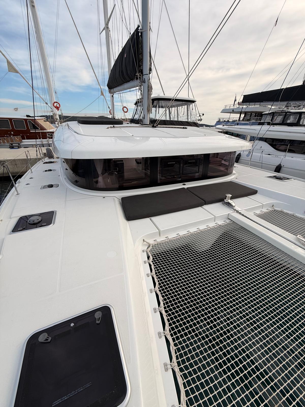 Lagoon 42 - 4 + 2 cab. — photo 15