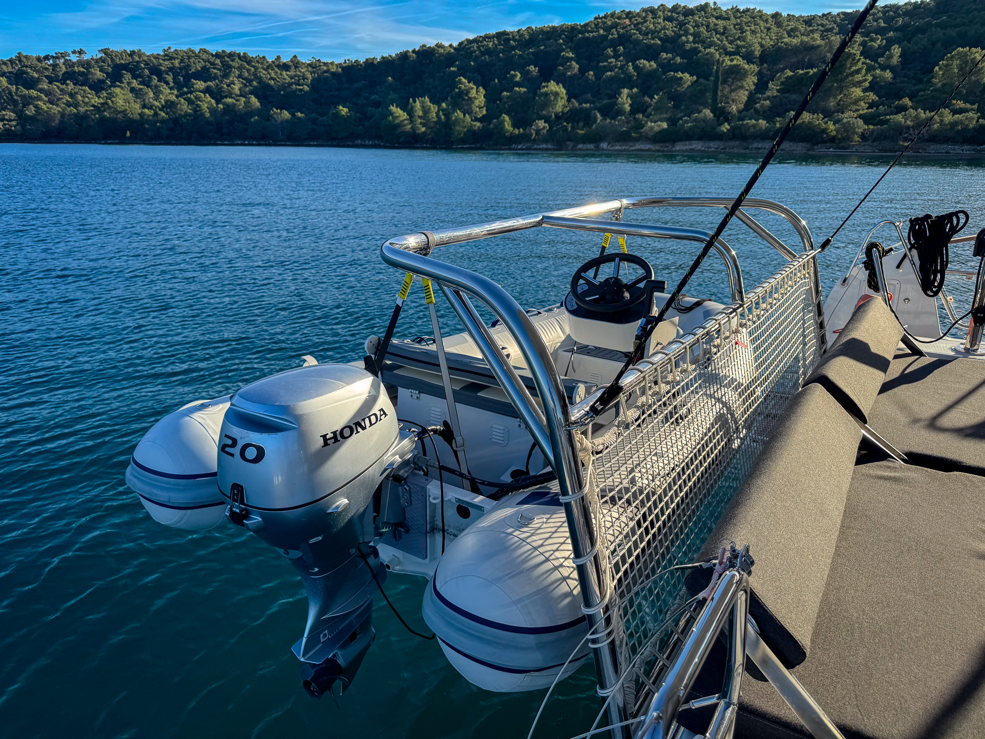 Lagoon 43 - 4 + 2 cab. — photo 14
