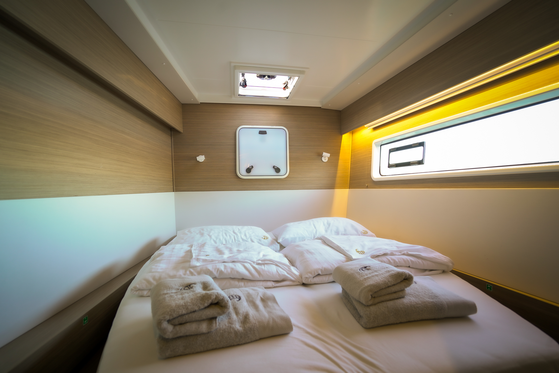 Lagoon 43 - 4 + 2 cab. — photo 23