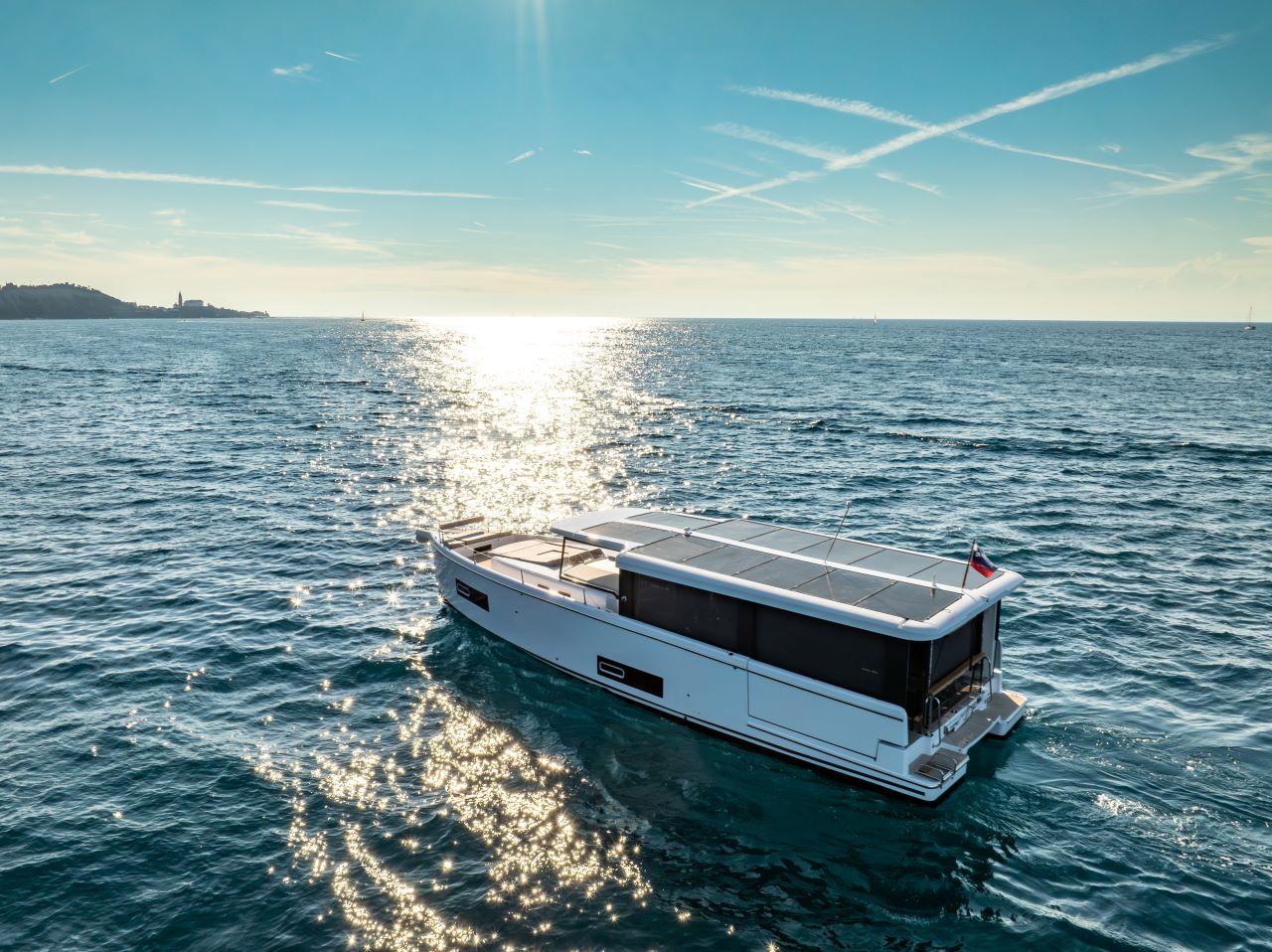 Island Cruising Boat - 4 + 1 cab. — photo 6